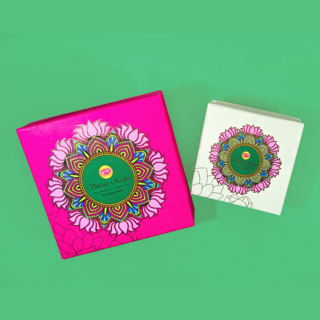 Box of 4 Laddoos + Gold Design Mugs