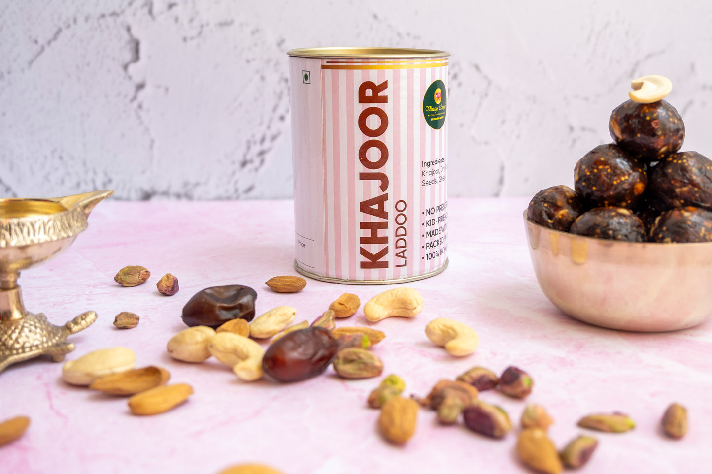 Khajoor Laddoo – Naturally Sweet & Nutritious Energy Bites