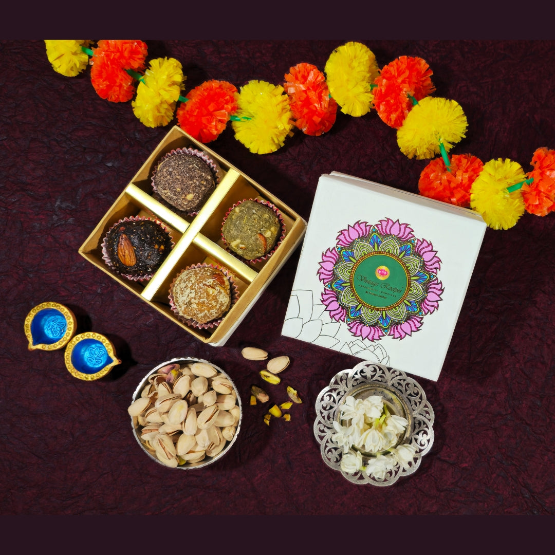 Box of 4 Laddoos + 2 Small Gold Mugs