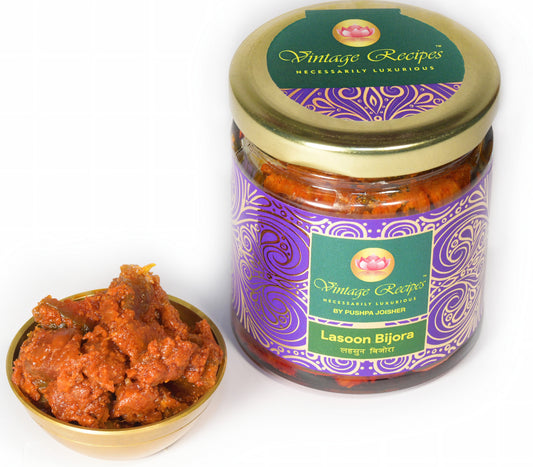 🔥 Lasoon Bijora Achaar – Traditional Garlic Bijora Pickle
